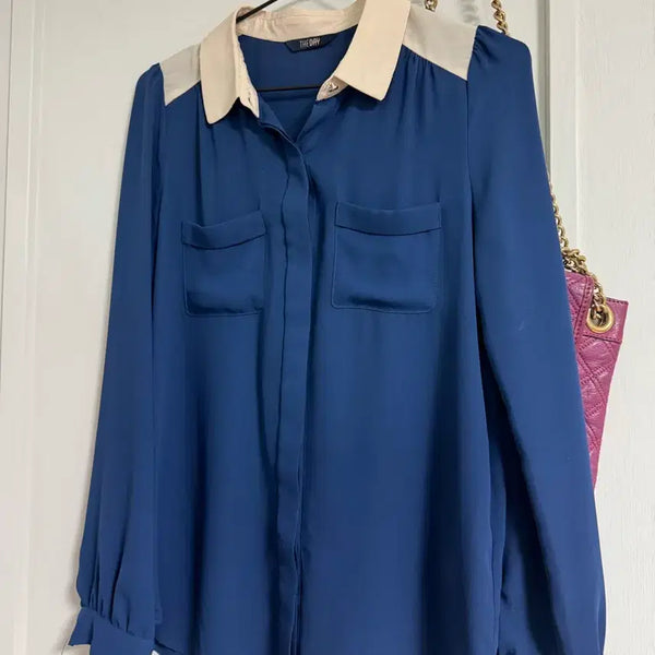 [BUNJANG] Navy Color Block Blouse / 배색 블라우스 (새상품급)