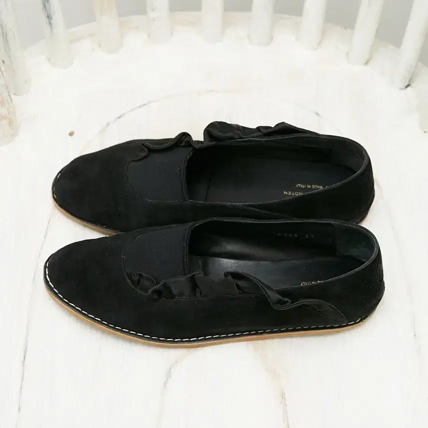 [BUNJANG] Dries Van Noten Suede Ruffle Slip-On Shoes / 드리스반노튼 스웨이드 러플 슬립온