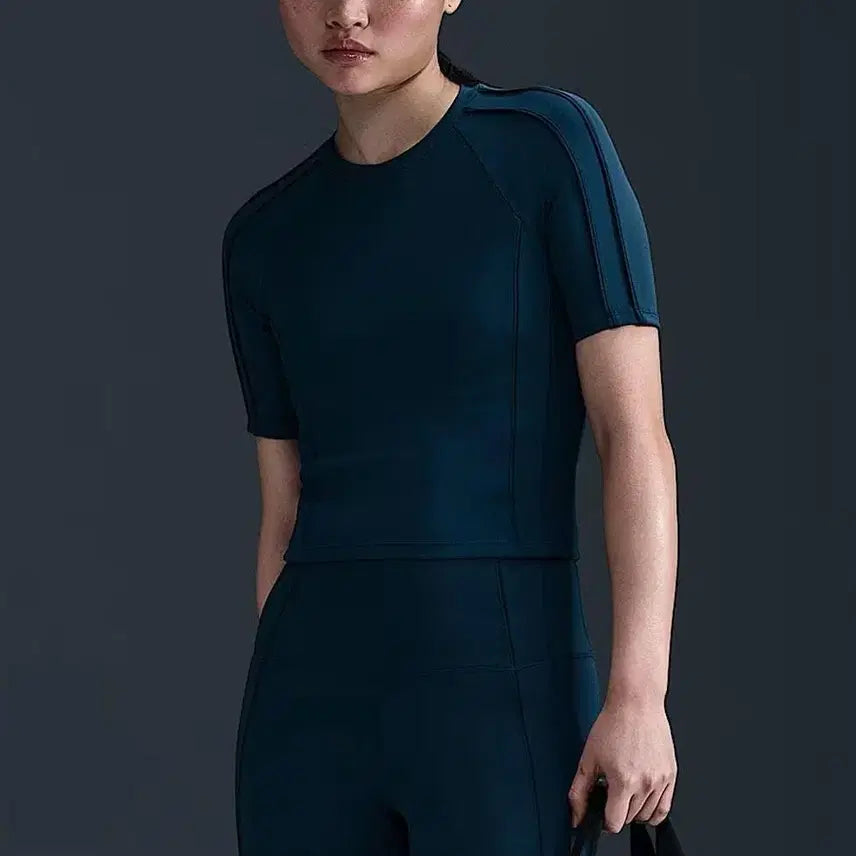[BUNJANG] Nike Women's Dri-FIT Cropped Armour Top Size S / 나이키 우먼 드라이핏 크롭 탑 아머리 S사이즈 새제품