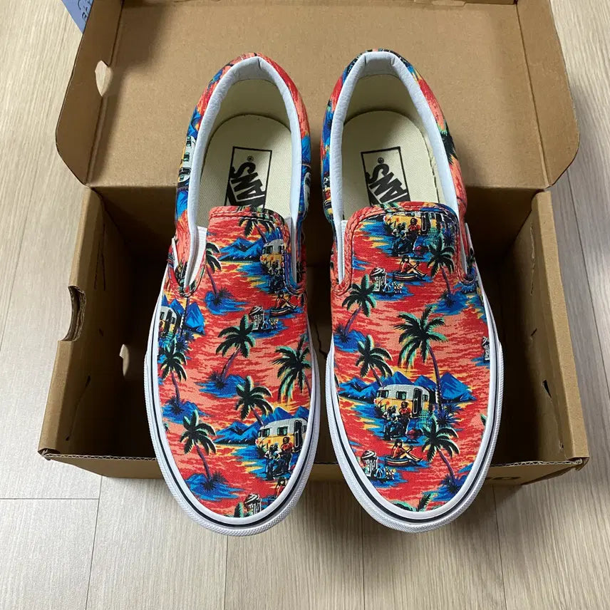 [BUNJANG] Vans Slip-On Dystopia Sneakers / [245] 반스 슬립온 디스토피아