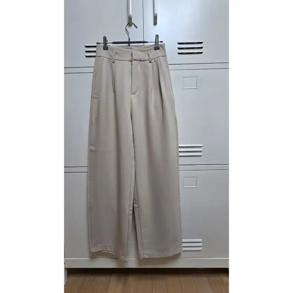 [BUNJANG] Pintuck Basic Slacks - Light Beige, Size S / 핀턱 베이직 슬랙스 - 연베이지,S