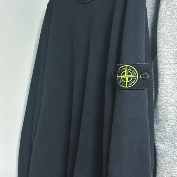 [BUNJANG] Stone Island Sweatshirt Black M / 스톤아일랜드 맨투맨 블랙 m