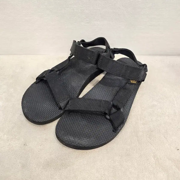 [BUNJANG] Teva Black Strap Sandals Size 250 / 테바 블랙 스트랩 샌들 250