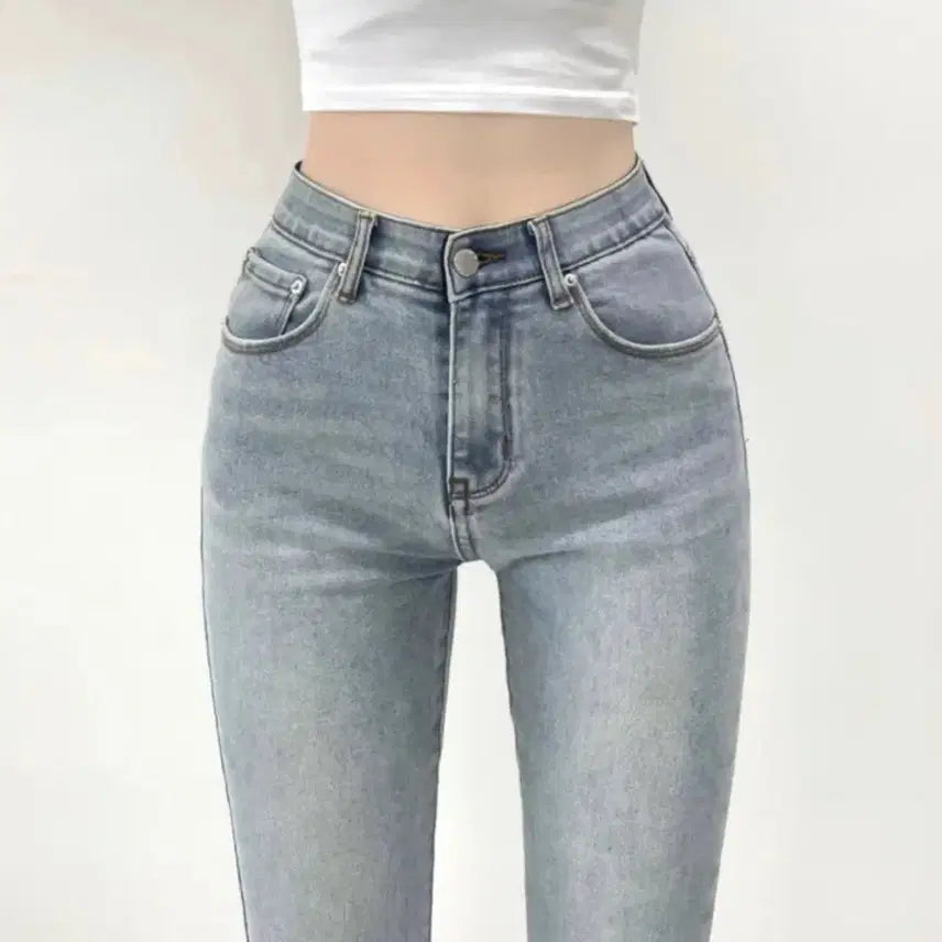 [BUNJANG] Jasmine Belle High-Waist Light Wash Denim Bootcut Jeans / (품절상품) 자스민벨 청바지 하이웨스트 연청 데님 부츠컷 에이블리