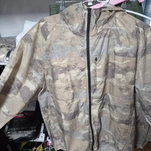 [BUNJANG] GU Camouflage Pattern Windbreaker Jumper XL / gu 카모플라쥬 패턴 후드 바람막이 점퍼 xl