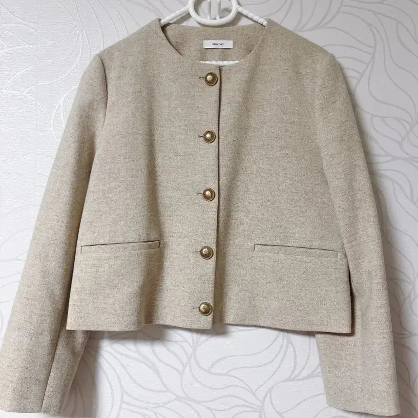 [BUNJANG] Bebain Light Brown Tweed Jacket with Gold Buttons / 버베인 연한 브라운 트위드 봄 가을 금장 간절기 자켓