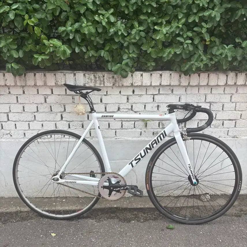 [BUNJANG] Tsunami White Half-Frame Bicycle L Size / 쓰나미 화이트 반차 L 판/대