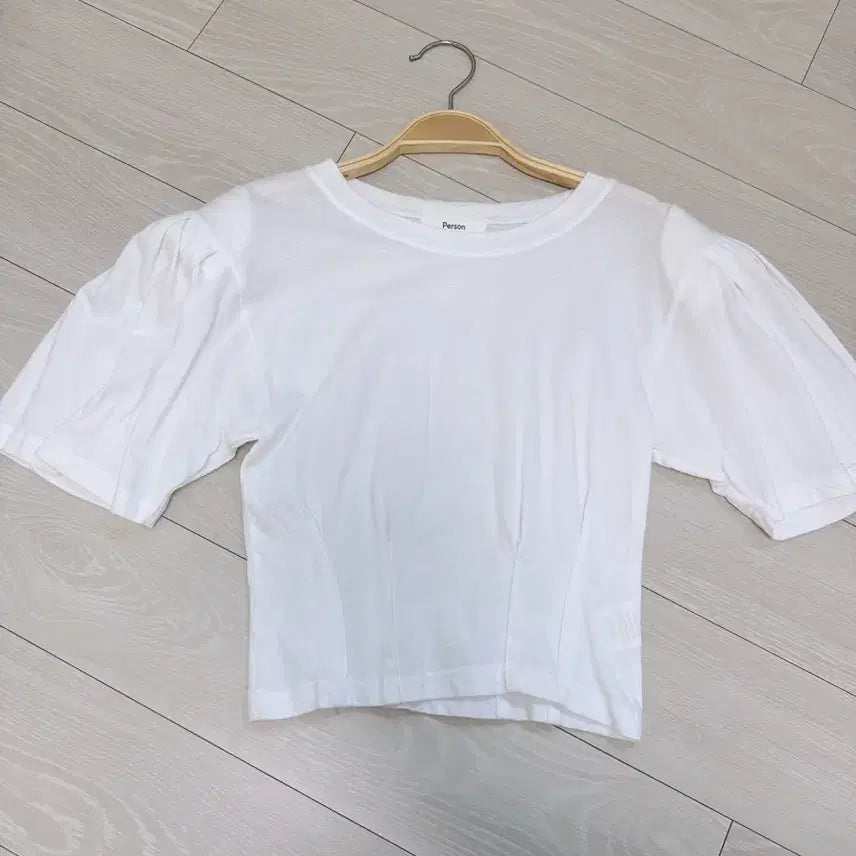 [BUNJANG] Person Puff Sleeve T-Shirt White / Person 퍼프 반팔 티셔츠 화이트