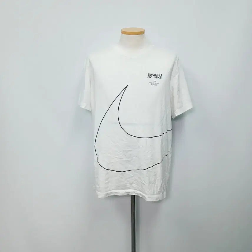 [BUNJANG] Nike 23SS Swoosh Short Sleeve T-shirt / 나이키 23SS 반팔 티셔츠 스우시 100
