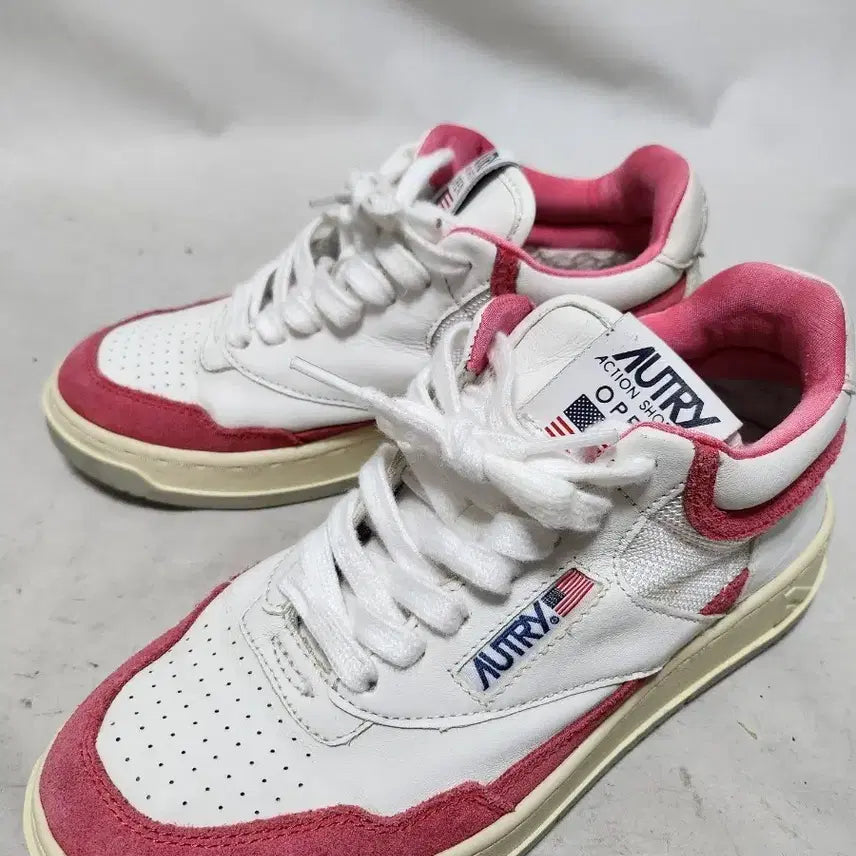[BUNJANG] Autry Medalist Sneakers White/Pink / 240 오트리 메달리스트 스니커즈 화이트/핑크
