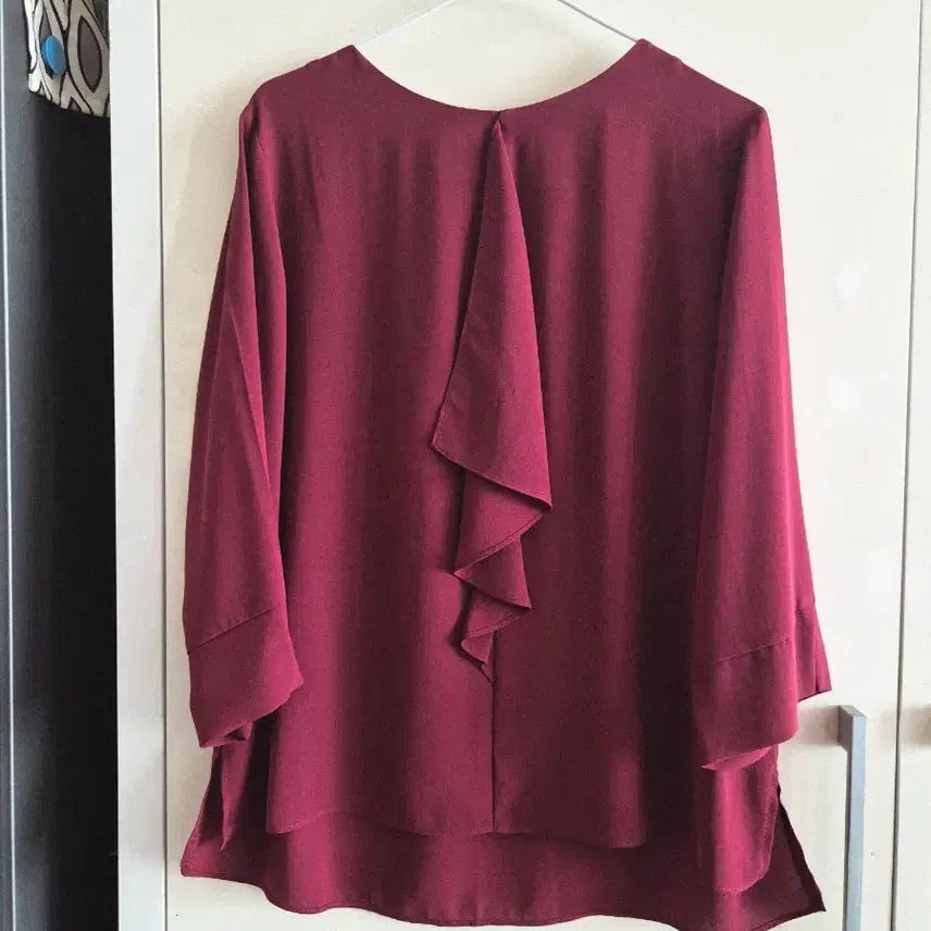 [BUNJANG] Wine Red 3/4 Sleeve Frill Blouse / 와인색 7부 프릴  블라우스