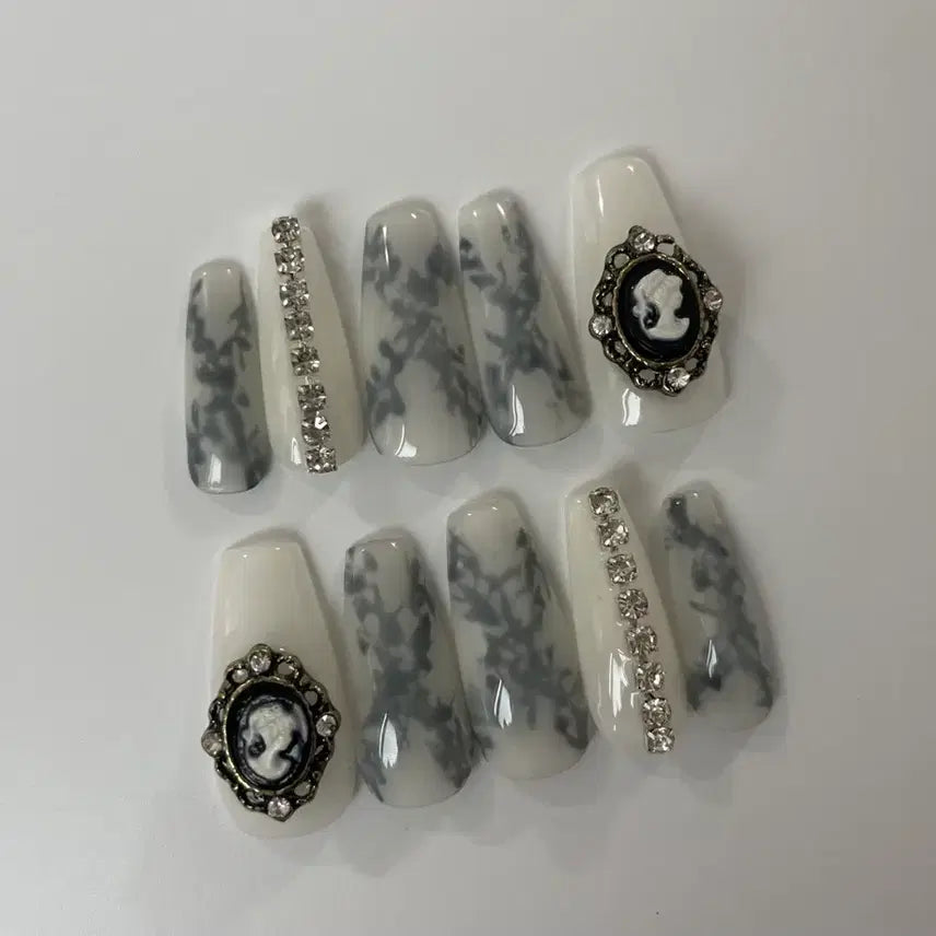 [BUNJANG] Antique Stone Nail Tips Set / 엔틱스톤네일팁