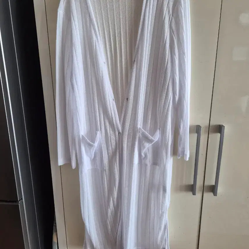 [BUNJANG] White Long Cardigan Pocket Knit / 화이트 롱 가디건 포켓 니트