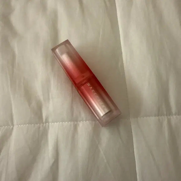 [BUNJANG] WAKEMAKE Soft Blurring Matte Stick Hush Now / 웨이크메이크 쉬어 블러링 매트 스틱 허쉬 나우