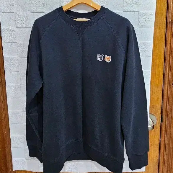 [BUNJANG] Maison Kitsuné Double Fox Head Sweatshirt Black L (New with Tags) / 무배)메종키츠네 더블폭스헤드 맨투맨 블랙 L 택 새상품