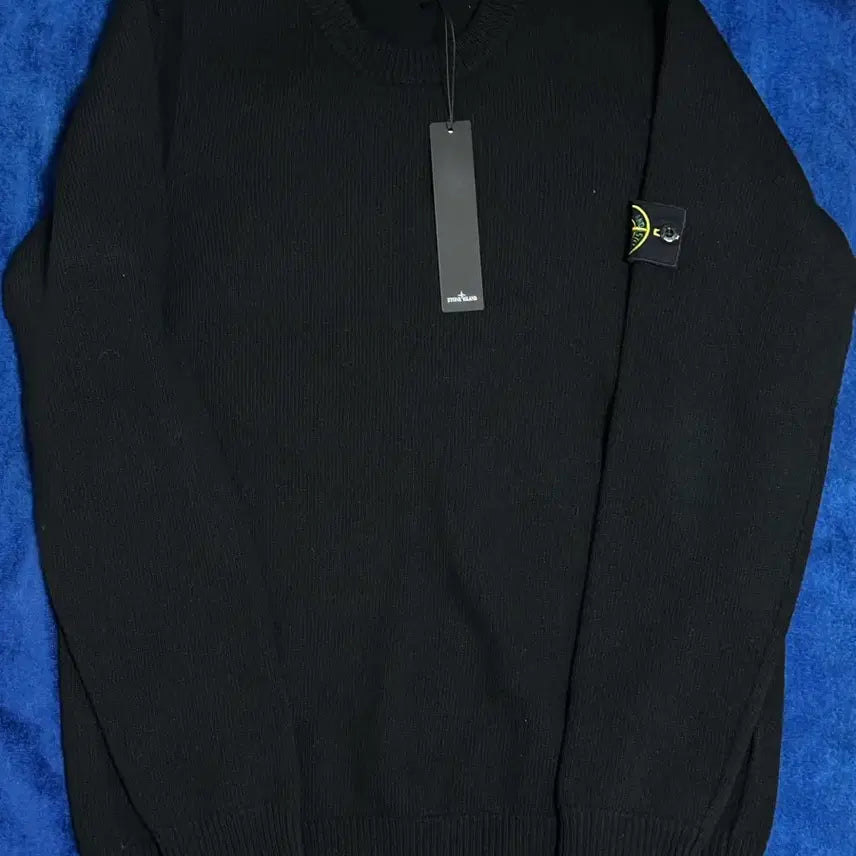 [BUNJANG] Stone Island Crew Neck Knit Sweater / 스톤 아일랜드 508A3 램스울 크루넥 니트 블랙 - 23FW (XL)