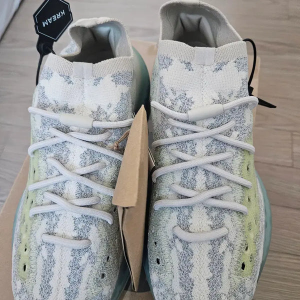 [BUNJANG] Adidas Yeezy Boost 380 Alien Blue Reflective Sneakers Size 280 / 이지 부스트 380 에일리언 블루 280사이즈