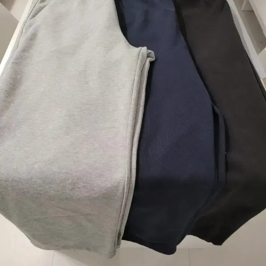 [BUNJANG] Uniqlo:C Sweatpants (Japan Edition) - Navy, Grey, Black - XL / 유니클로:C 스웨트 팬츠 네이비,그레이,블랙-XL 일본판