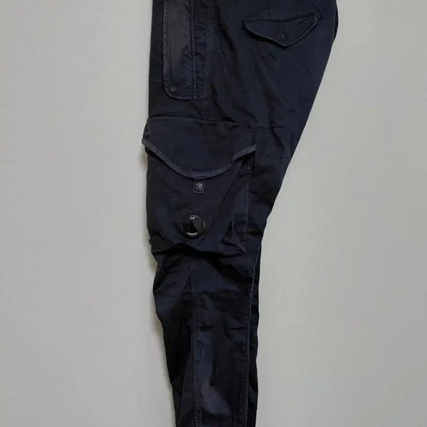 [BUNJANG] C.P. Company Lens Wappen Cargo Pants Navy 44 / C.P. 컴퍼니 렌즈 와펜 카고 44