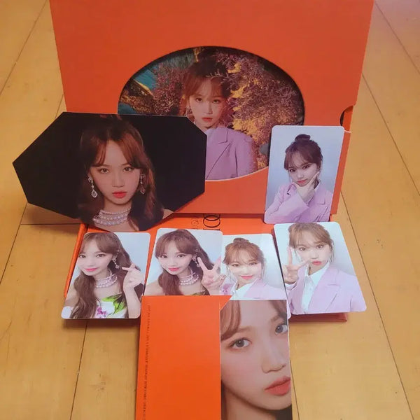 [BUNJANG] IZ*ONE LE SSERAFIM Kim Chaewon Bloom Eyes I Will Version Photocard / 아이즈원 르세라핌 김채원 블룸아이즈 I will ver.