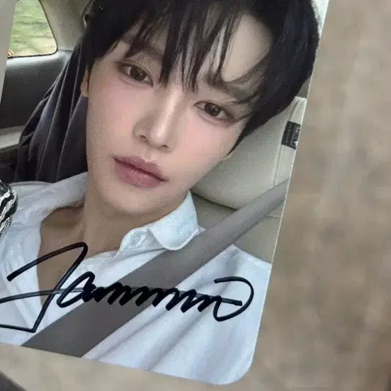 [BUNJANG] Zhang Hanum Signed Photocard / 장한음 공방 친필 싸인 포카