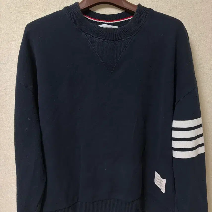 [BUNJANG] Thom Browne 4-Bar Crewneck Sweatshirt Navy Oversized Fit / 톰브라운 사선 맨투맨 네이비 오버핏 (정가90)