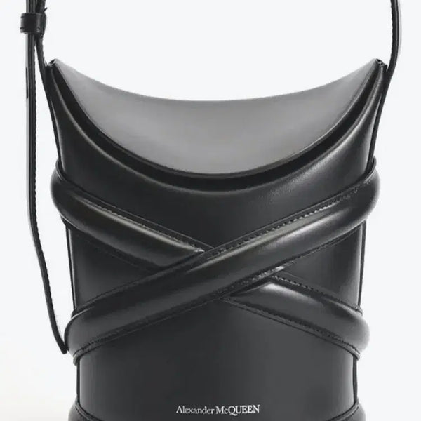[BUNJANG] Alexander McQueen Black Curb Bag Small / 알렉산더 맥퀸 블랙 커브백 스몰