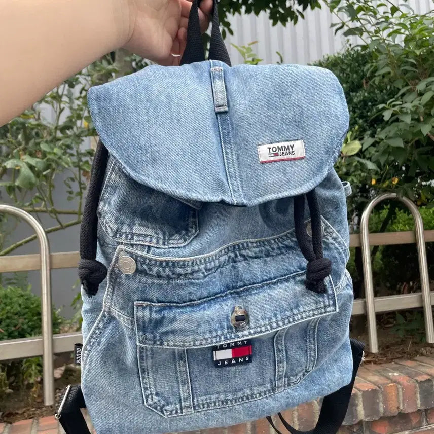 [BUNJANG] Tommy Hilfiger Custom Denim Gym Bag Backpack / 타미힐피거 짐색(커스텀)