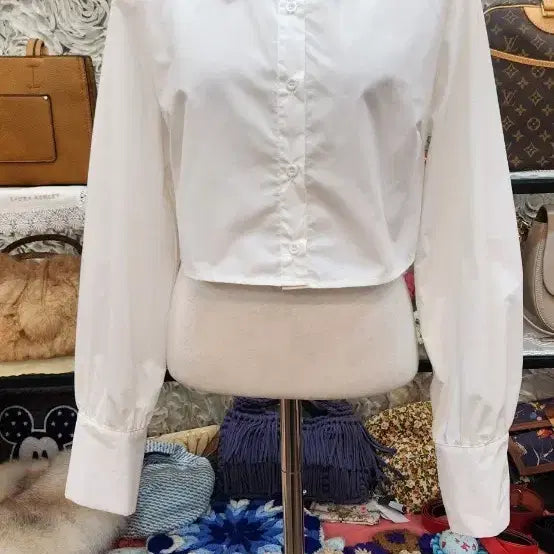 [BUNJANG] DAZY Cotton Blend Cropped Shirt / DAZY 면 혼방 바스락 크롭 셔츠 (55 66 77)