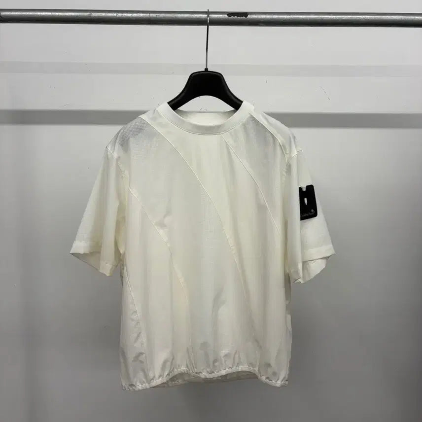 [BUNJANG] Golden Bear Golf Air Dot Round Short Sleeve T-Shirt / (S) 여성용 골든베어 골프 에어 도트 라운드 반팔 티셔츠 숏슬리브