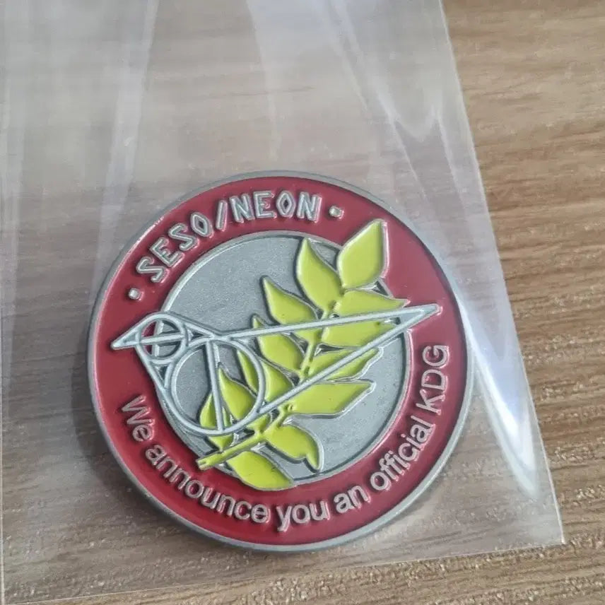 [BUNJANG] SESAELION Official KDG Badge / 새소년 MD Official KDG 뱃지