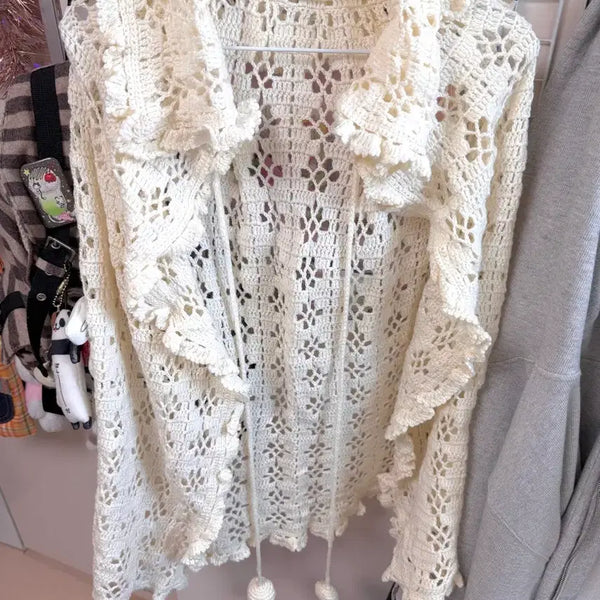 [BUNJANG] Ivory Crochet Lace Cape Cardigan with Pom Poms / 아이보리 크로셰 뜨개 레이스 케이프 가디건 망토 폼폼이
