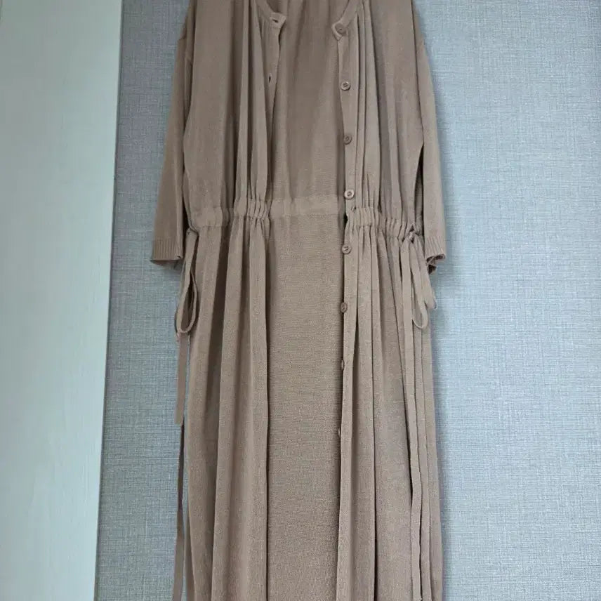[BUNJANG] KKLLIM Beige Long Knit Cardigan / KKLLIM 베이지 롱니트가디건
