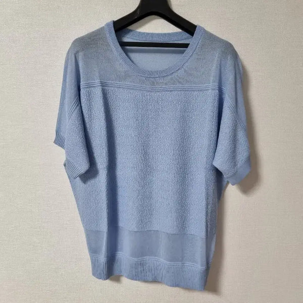 [BUNJANG] Roundneck Viscose Rayon Knit Top - Size 77 / 라운드넥 비스코스레이온 니트 77