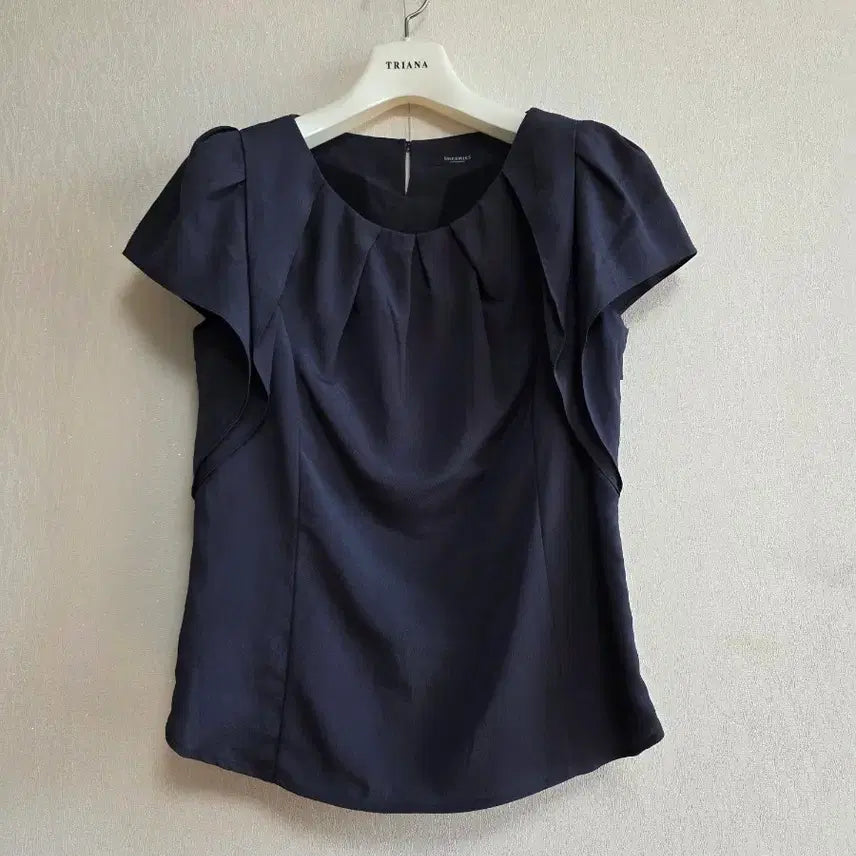 [BUNJANG] She's Miss Ruffle Blouse Navy / 쉬즈미스 프릴 블라우스