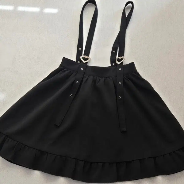 [BUNJANG] ROJITA Black Frill Heart Buckle Suspenders Skirt / 로리타 아가씨 - ROJITA 로지타 블랙 멜빵 프릴 스커트 하트큐빅