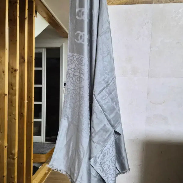 [BUNJANG] Chanel Logo Silk Scarf Grey / 샤넬 로고 스카프 그레이