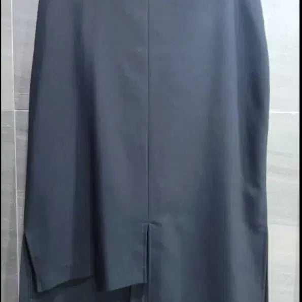 [BUNJANG] BLUMIN Unbalanced Skirt M / BLUMIN블루민,  언발란스 스커트 M ,거의 새상품