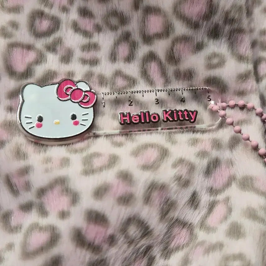 [BUNJANG] Crane Charm Keychain / 자 모양 키링