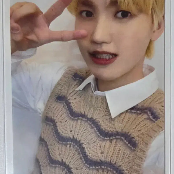[BUNJANG] ONF Seungjun Wonderwall Collaboration Photocard / 원더월 콜라보 포카 / 온앤오프 승준 제이어스