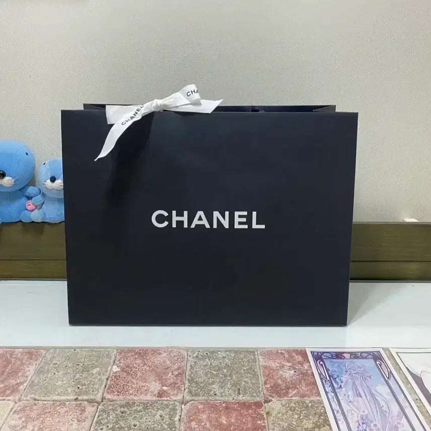 [BUNJANG] Chanel Shopping Bag Large / 샤넬 쇼핑백 (43x33x15.5)