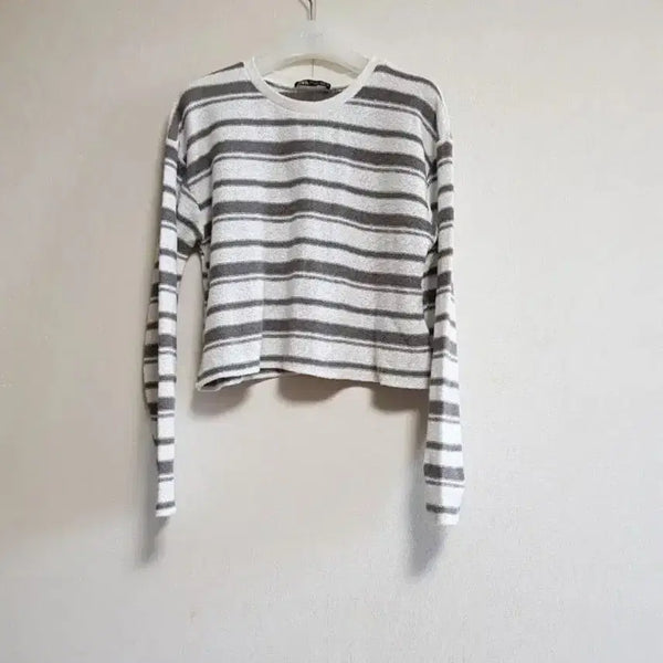 [BUNJANG] ZARA Striped Cropped Long Sleeve T-Shirt / 자라  크롭티