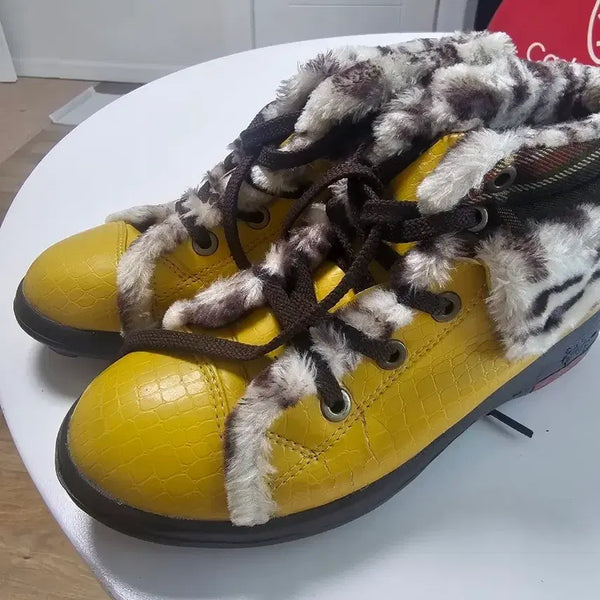 [BUNJANG] Yellow Fur Embellished Lizard Print Sneakers / 리자드 옐로우 털 장식 운동화