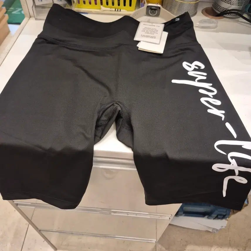 [BUNJANG] Southcape Black 5-Part Leggings Shorts / 사우스케이프 검정색 레깅스 5부 반바지