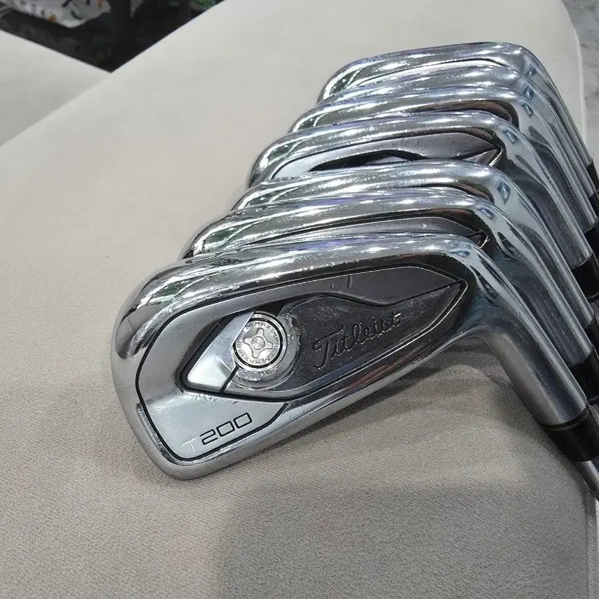 [BUNJANG] Titleist T200 1st Gen 7-Iron (950R Shaft) / 타이틀리스트 1세대 T200 7아이언 판매합니다