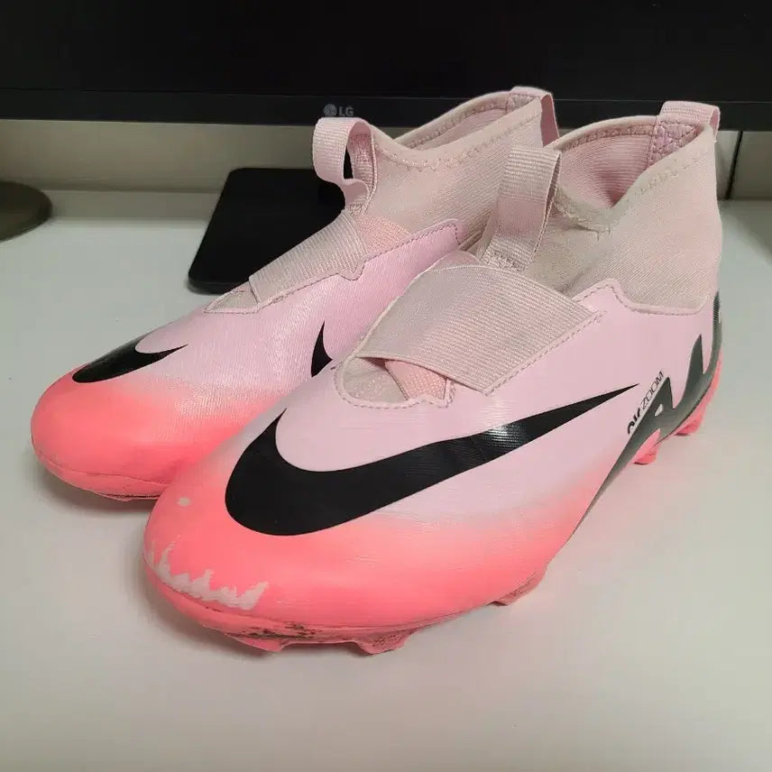 [BUNJANG] Nike Mercurial Superfly 9 Academy Youth Junior Football Boots (240) / 나이키 축구화 240 머큐리얼 수퍼플라이 9 아카데미 유소년 주니어