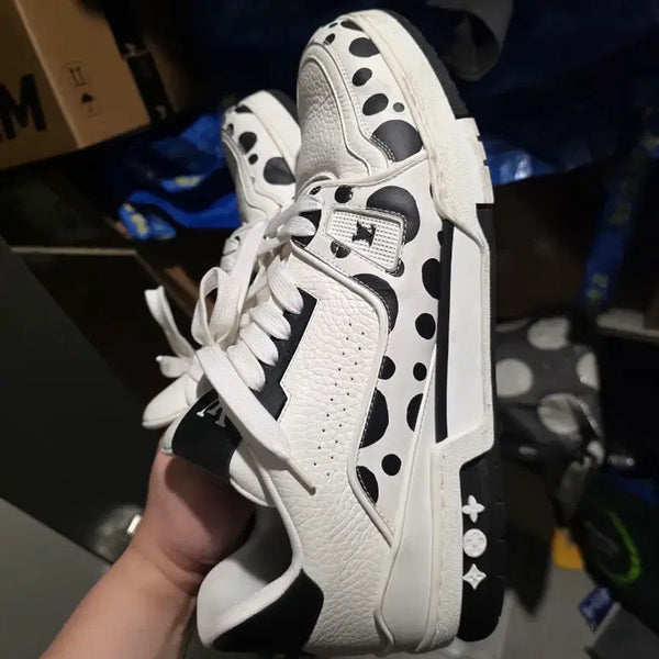 [BUNJANG] Louis Vuitton Kusama Yayoi Collaboration Trainer Men's Shoes / 루이비통 쿠사마야요이 콜라보 트레이너 남자신잘