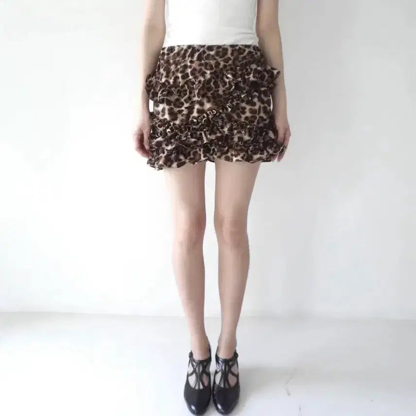 [BUNJANG] Settle for Moon Leopard Mini Skirt / 세틀포문 settle for moon 레오파드 스커트