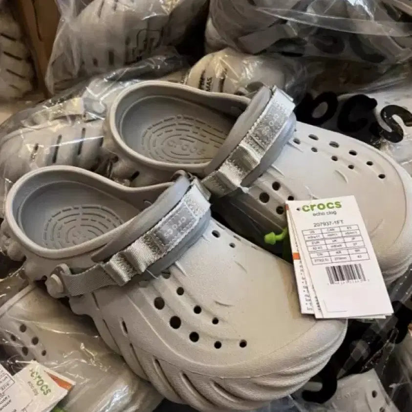 [BUNJANG] Crocs Echo Clog 4 Colors / 크록스 에코 클로그 4가지 색상