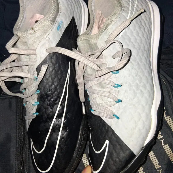 [BUNJANG] Nike Hypervenom Football Boots (Size 260-265) / 나이키축구화 풋살화255-260 265